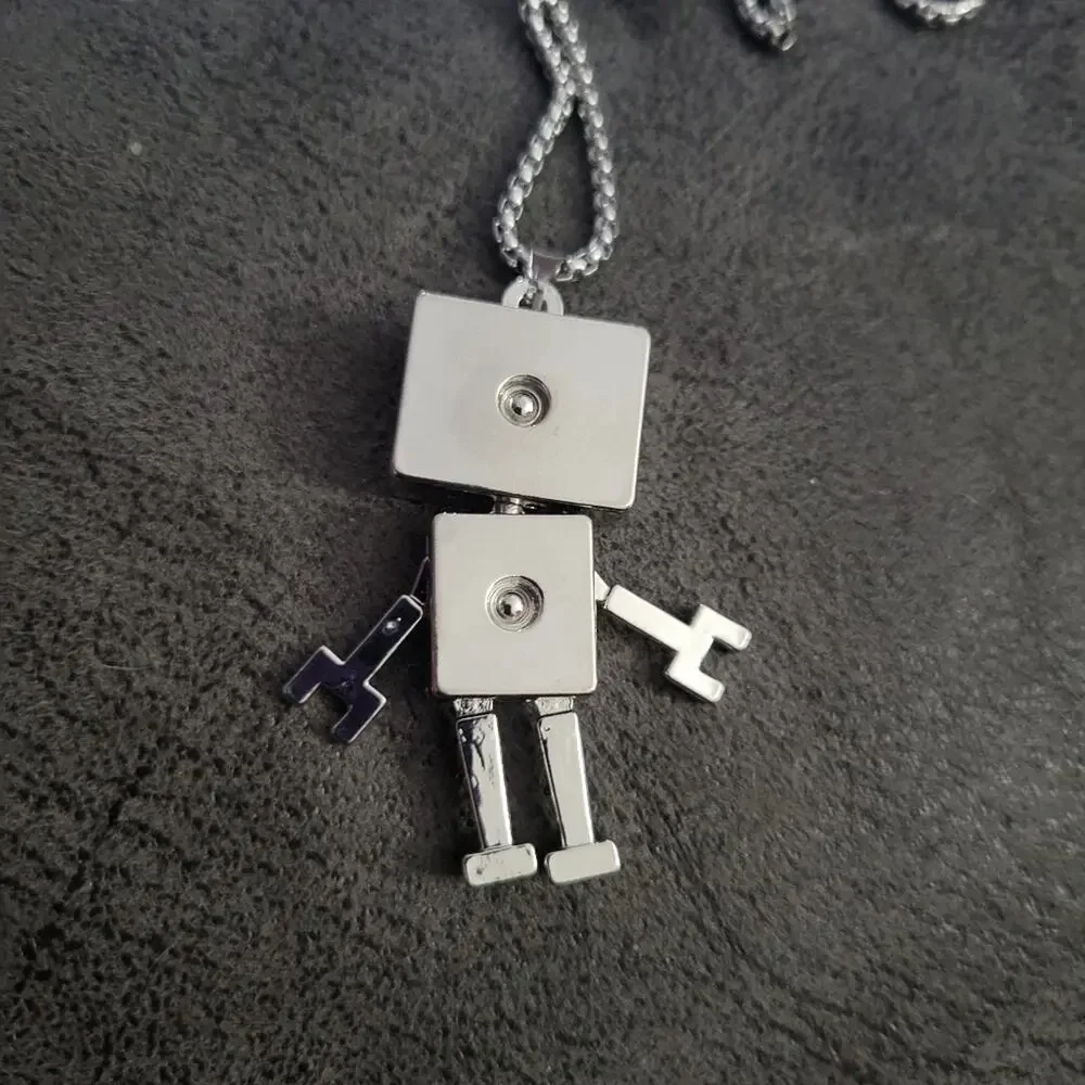 Men's Robot with moving limbs pendant necklace